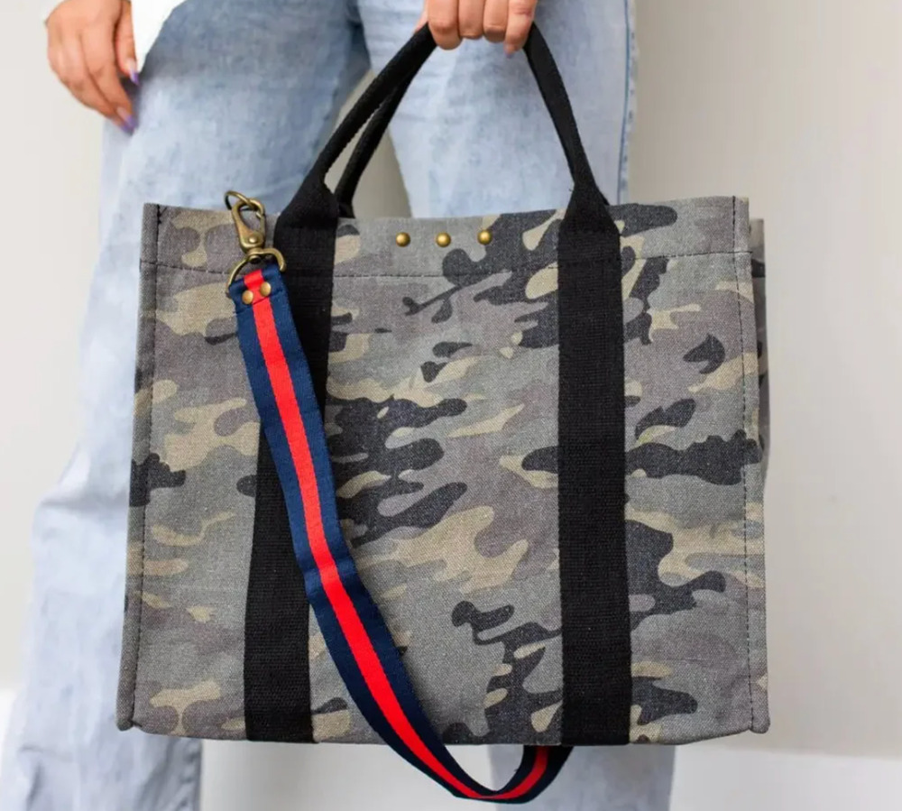 Pretty Simple Camo Tote